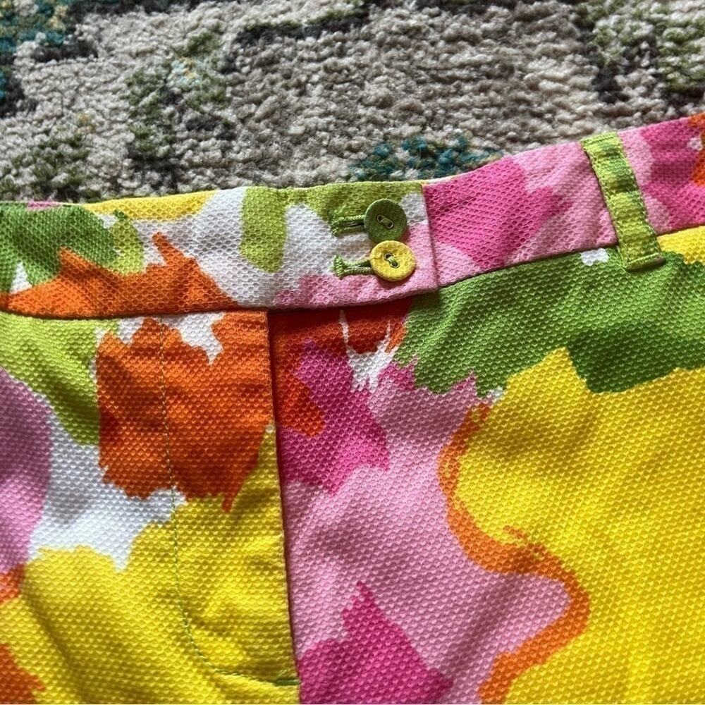 Vineyard Vines Women’s Size 16 Floral Cotton Stretch Shorts Preppy Bright - Picture 5 of 8